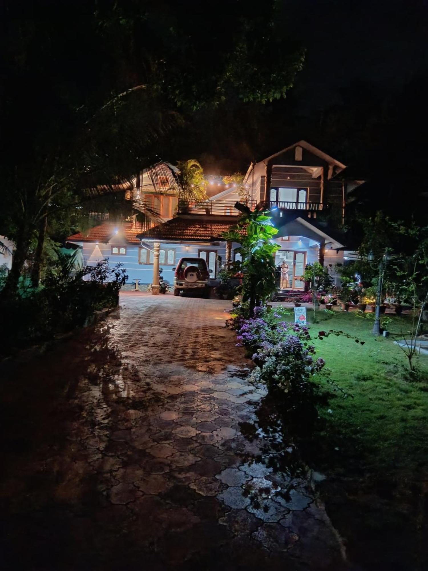 Ben's ! Homestay Kannur