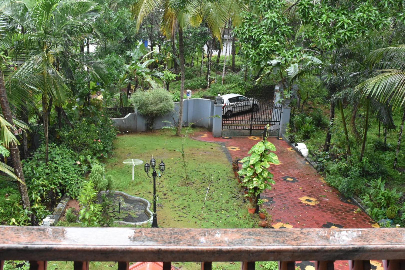 Ben's ! Homestay Kannur